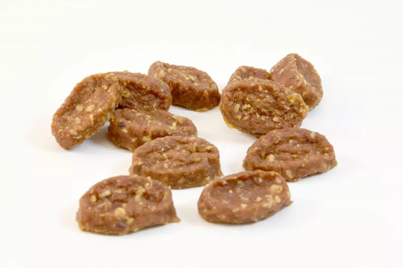 Martin Rütter Trainingsdrops Kaninchen mit Apfel und Grünkohl